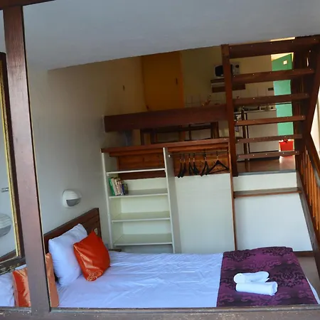 Parc Les Cigognes Apartment